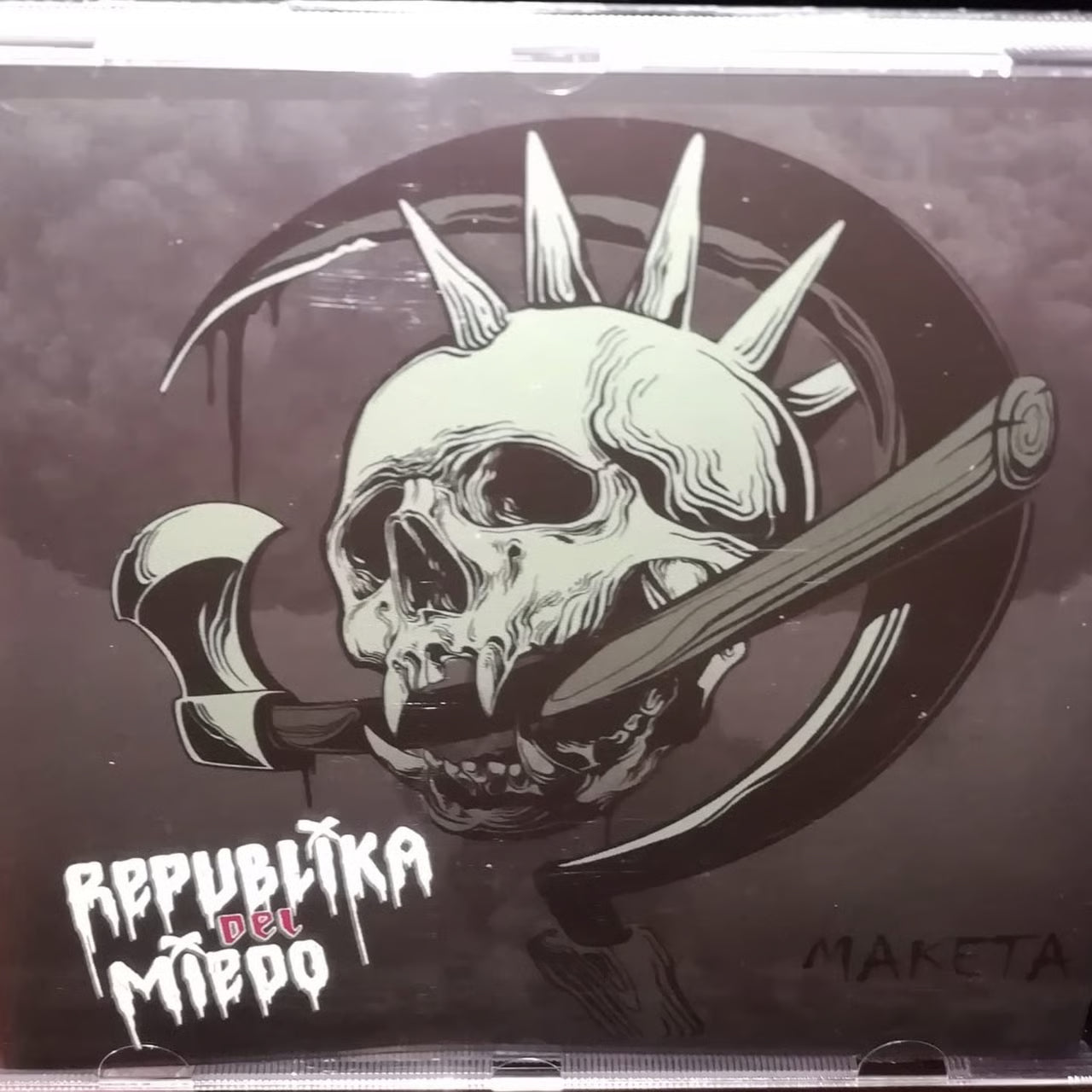REPUBLIKA DEL MIEDO - MAKETA