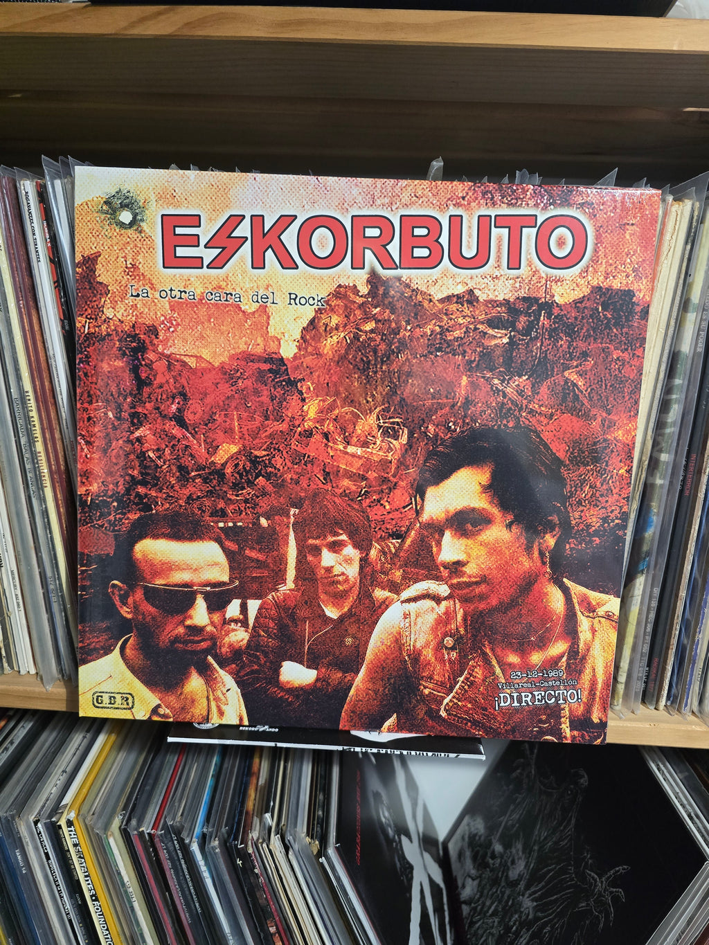 ESKORBUTO "LA OTRA CARA DEL ROCK" DIRECTO