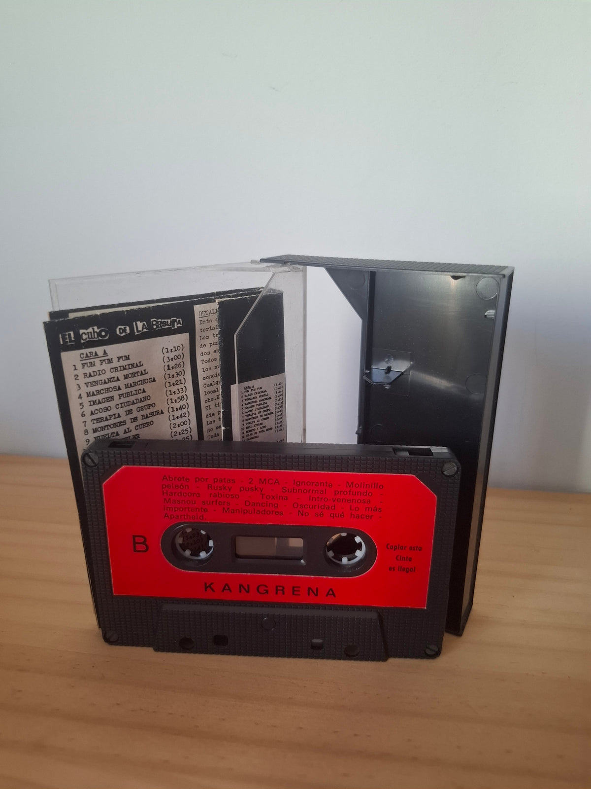 KANGRENA "EL CUBO DE LA BASURA"