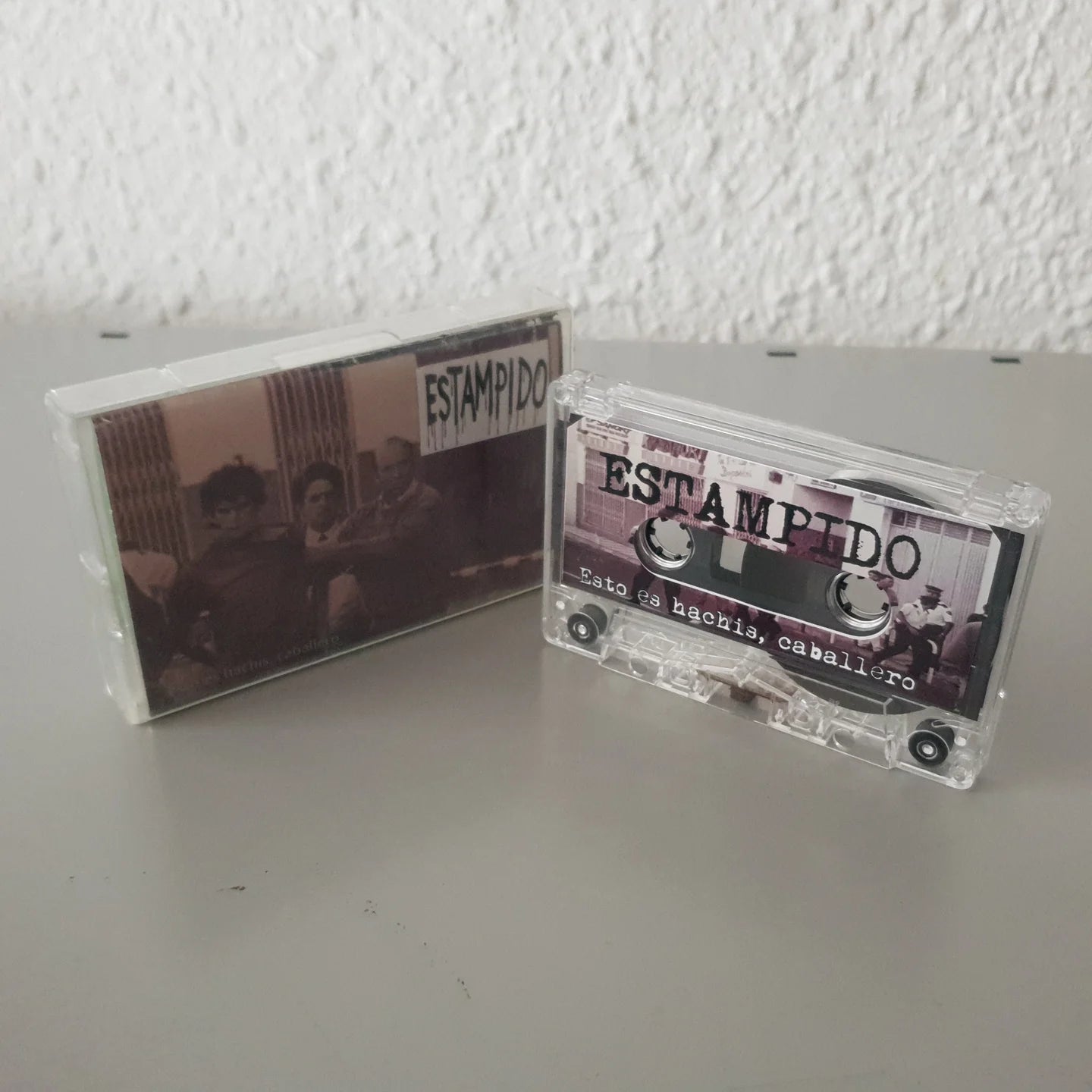 ESTAMPIDO "Esto es hachis, caballero"